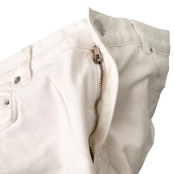 Lauren Jeans Co. Ralph Lauren White Jean Shorts in Size 8 - Picture 7 of 9